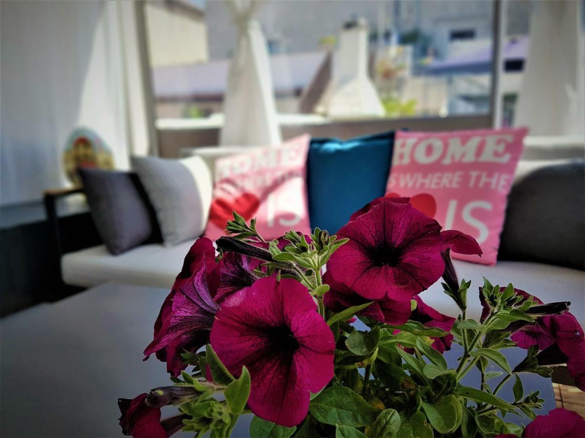 Tironi Apartment
